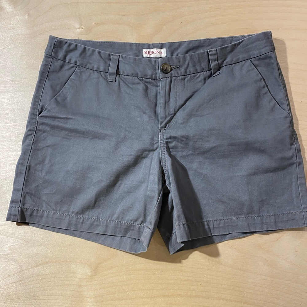 Merona Women's Charcoal Shorts 10 (GD)